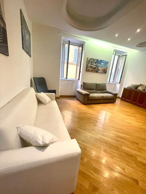 Colosseum Charming Stay Рим Экстерьер фото